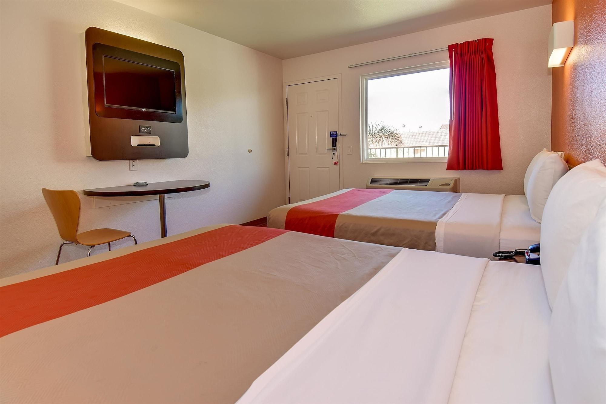 Motel 6-Riverside, Ca - South Bagian luar foto