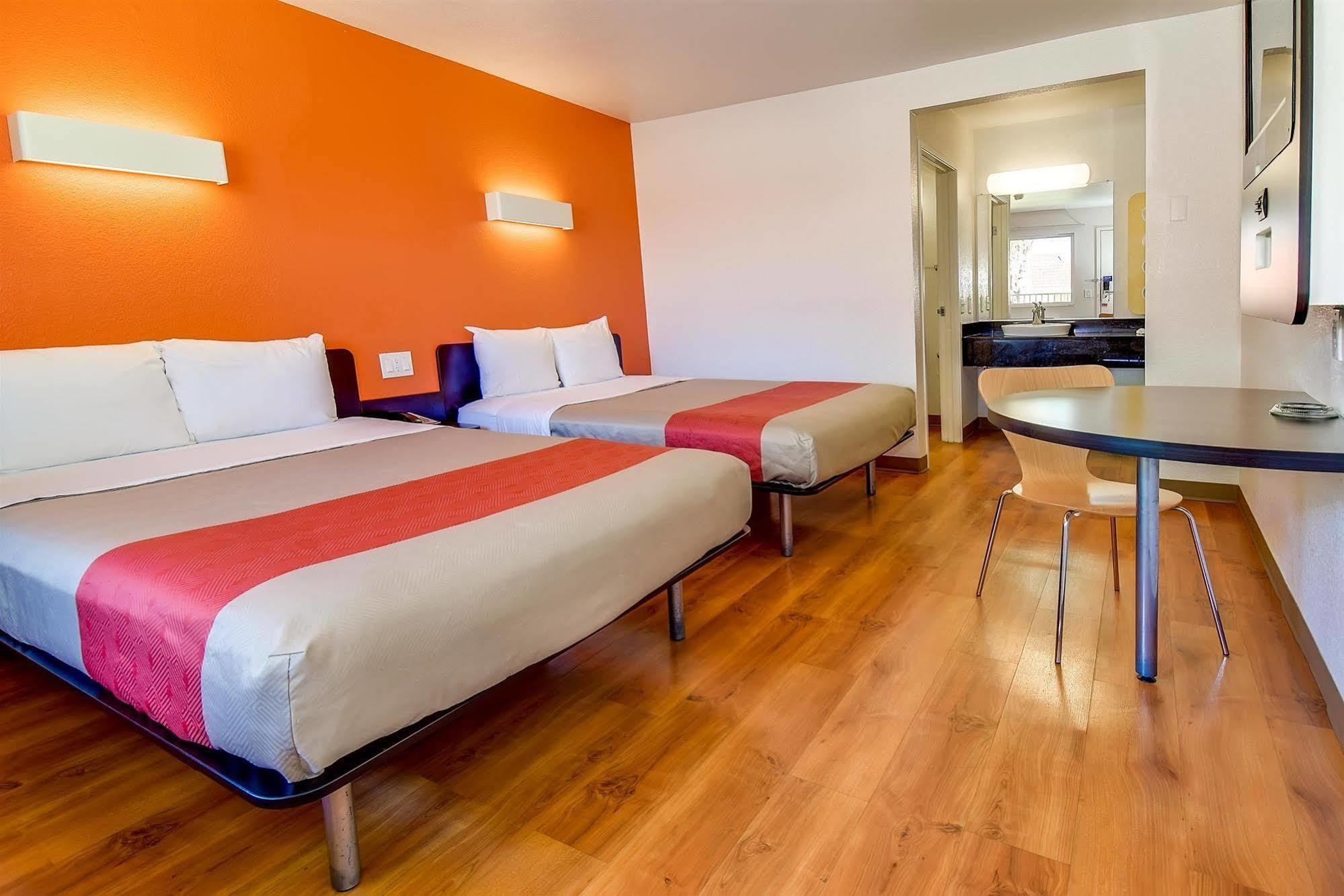 Motel 6-Riverside, Ca - South Bagian luar foto